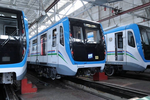 Тошкентга учта янги метро поезди етказиб берилди