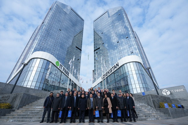 Prospects for cooperation in turning Uzbekistan into a new IT outsourcing hub were discussed
