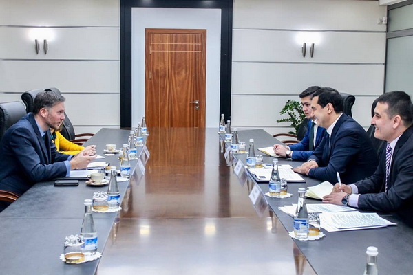 Uzbekistan, Great Britain consider preparation to upcoming events