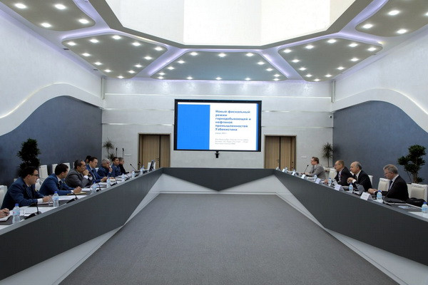 Делегация МВФ проводит рабочую миссию по налогообложению в сфере добычи углеводородного сырья и горнодобывающей промышленности
