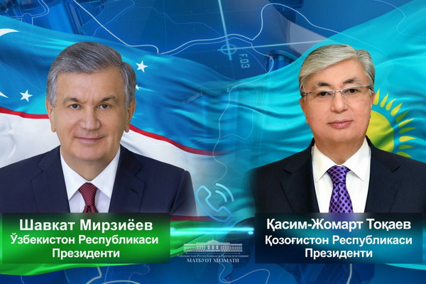Состоялся телефонный разговор президентов Узбекистана и Казахстана