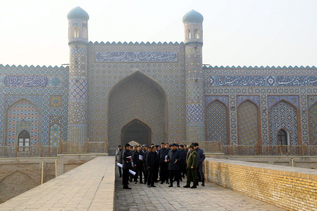 Хоким Ферганы поручил создать «улицу туризма» в Коканде