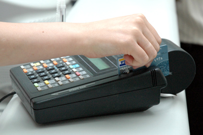 Uzbek banks issue about 10,78m banking cards