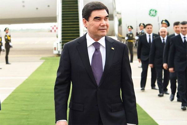Президент Туркменистана прибыл в Узбекистан