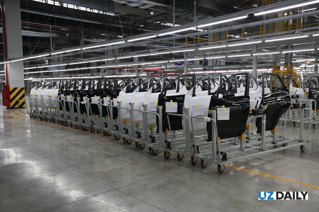 В Бухарской области построят завод электромобилей за $350 млн.