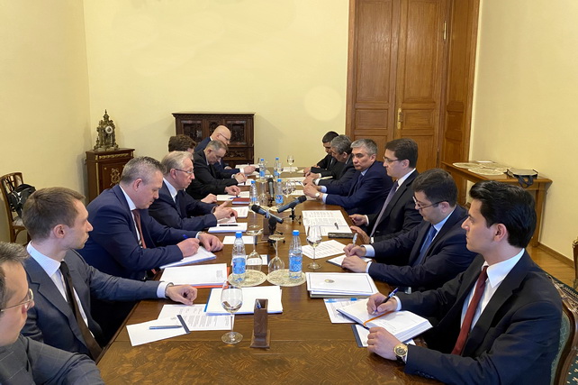 O‘zbekiston va Rossiya siyosiy maslahatlashuvlar doirasidagi hamkorlikning dolzarb masalalarini muhokama qildi