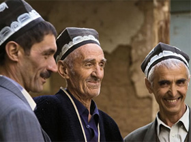 566,300 persons were placed in jobs in Uzbekistan in 2009