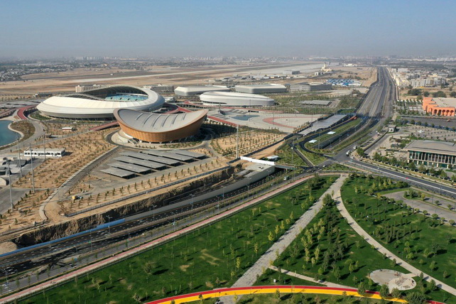 Президент осмотрел новый автомобильный тоннель на улице Новый Узбекистан в Ташкенте