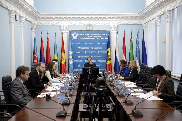 В СНГ разрабатывается модельное соглашение об обеспечении взаимного признания документов трудящихся-мигрантов