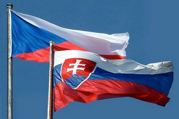 Experience of land reforms in the Czech Republic and Slovakia