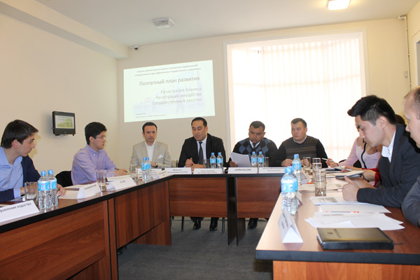 В Ташкенте обсудили создание интерактивных онлайн услуг