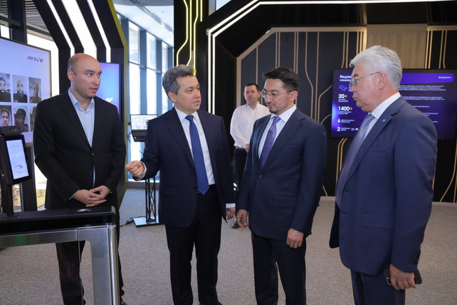Uzbekistan and Kazakhstan discuss strengthening cooperation in digital technologies