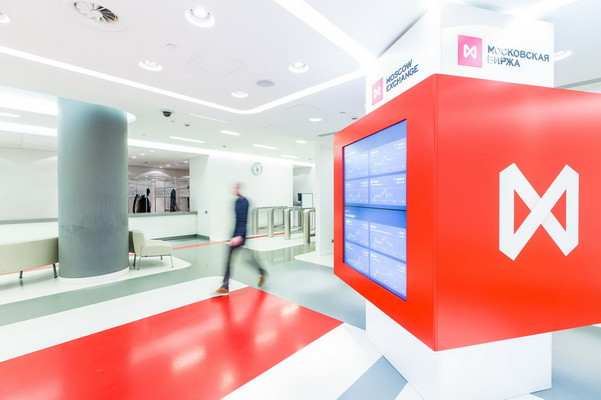 Московская биржа в сентябре начнет торги узбекским сумом