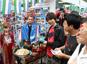 Фонд Форум провел презентацию культуры Узбекистана в Китае