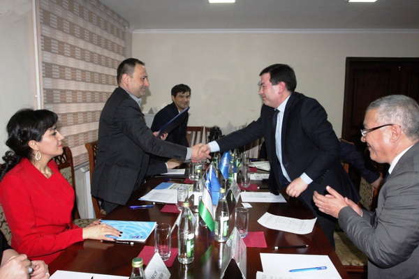 UNDP representatives pays visit to Compulsory Enforcement Bureau