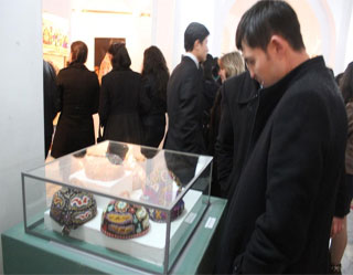 В Самарканде проходит выставка «Очарование узоров тюбетеек»