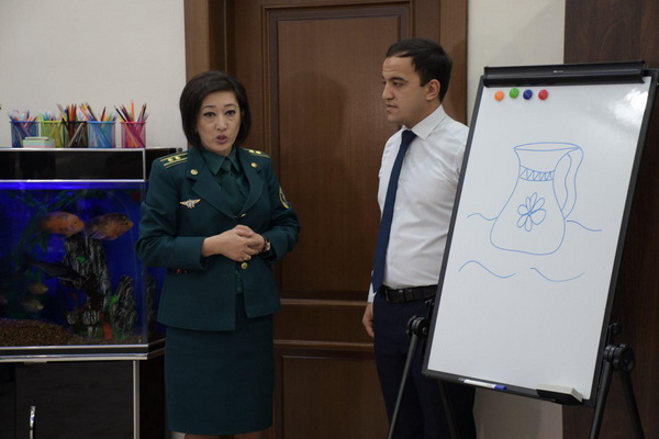 Psychologists of Tashkent police help women in difficult situations