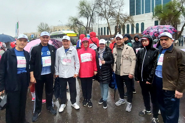 IICA team takes part in the V Tashkent International Marathon