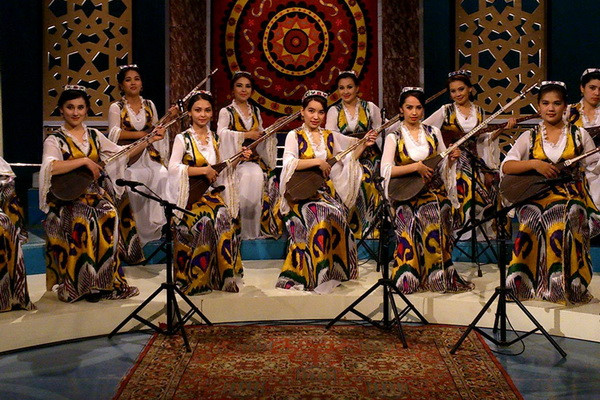 Workers in the field of maqom art to be supported with allowances