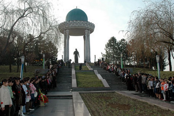 Сегодня отмечается 578-летие великого Алишера Навои