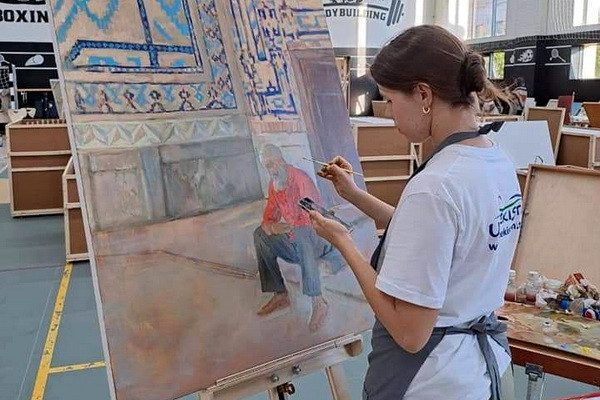 Еще 28 зарубежных художников в Самарканде – начался второй этап пленэра