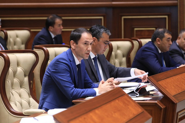Сенаторы обсудили исполнение Государственного бюджета Узбекистана по итогам первого полугодия 2022 года