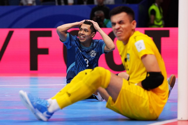 FIFA Futsal World Cup 2024™: Uzbekistan loses to Paraguay