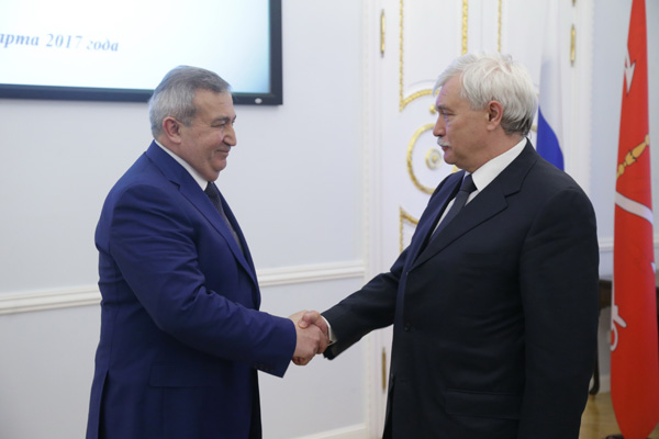 Хоким Ташкентской области провел встречу с губернатором Санкт-Петербурга