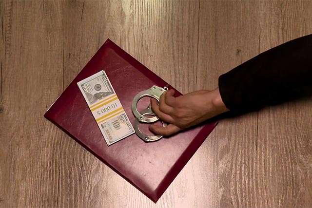 В Ташкенте задержан мужчина, выдававший себя за сотрудника СГБ и требовавший $30 тыс. за «решение дела»