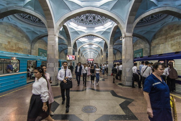 Clients of Beeline now use communication services at all stations of the Tashkent metro