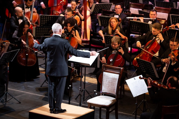 В Ташкенте и Бухаре состоялись благотворительные концерты Владимира Спивакова