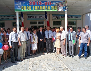 Karshi hosts seminar for French language teachers