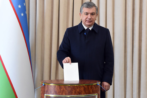 Президент Шавкат Мирзиёев проголосовал на выборах