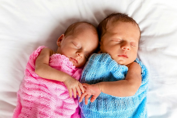 Nearly 10,000 Twins Born in Uzbekistan Over Six Months