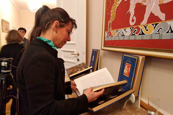 Немецкой общественности представляют культурное наследие Узбекистана в собраниях Германии