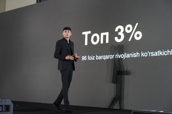 Xiaomi 14 Ultra поступил в продажу в Узбекистане