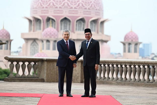 Official welcoming ceremony held for the President of Uzbekistan