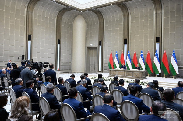 Президенты выразили удовлетворение плодотворными итогами переговоров