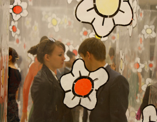 Инсталляция Трана Тронга Вю: Единство в трехмерности