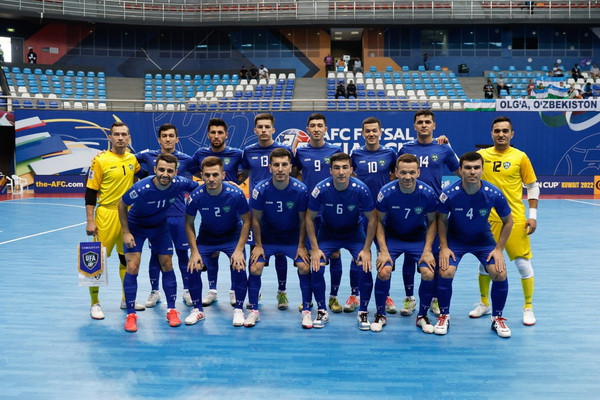 Uzbekistan roar to last four spot