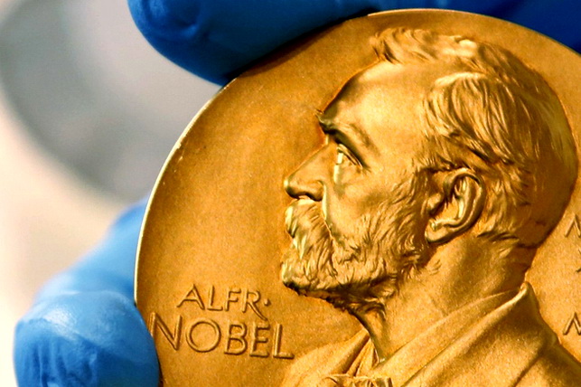 Нобелевская премия мира 2025 года присуждена венесуэльскому политику Марии Корине Мачадо