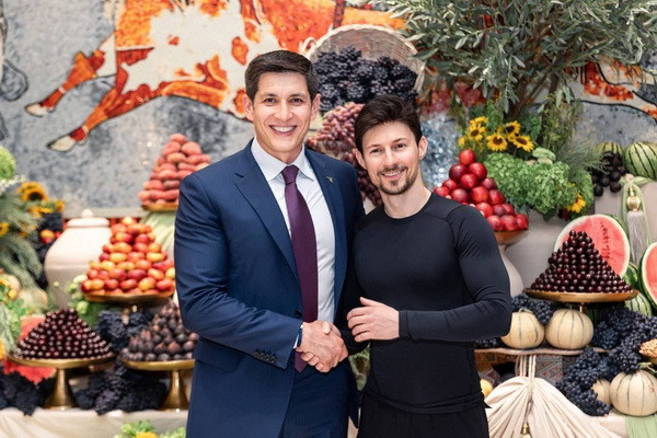 Otabek Umarov meets with Pavel Durov