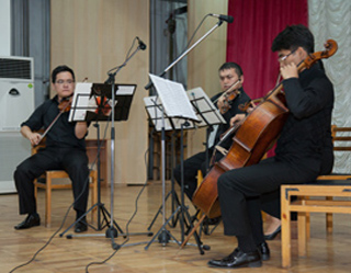 «Дети – детям». Не нарушая традицию