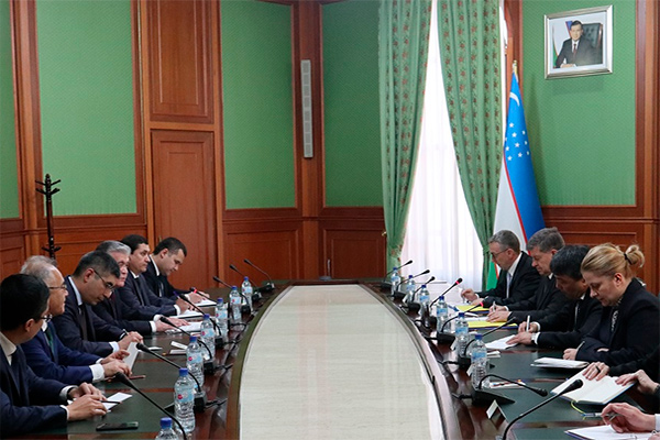 The Ministry of Foreign Affairs of Uzbekistan hosts meeting with head of the ILO