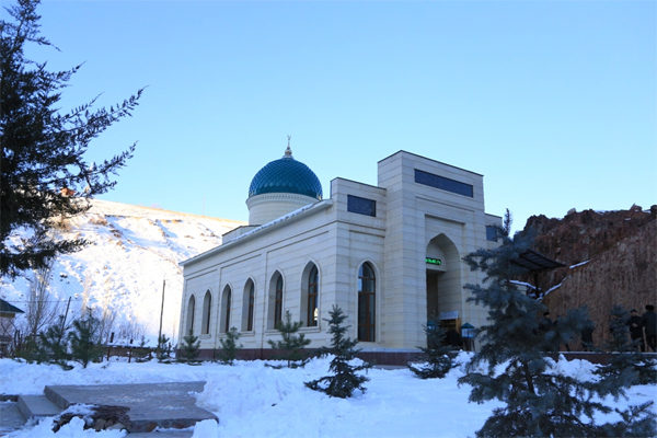 На перевале «Камчик» открыта новая мечеть