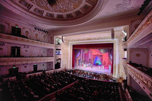 Балет-спектакль «Щелкунчик» впервые показан незрячим и слабовидящим зрителям