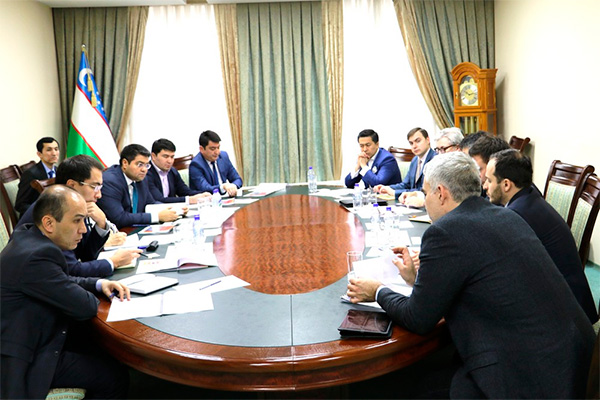 Глава Мининфокома принял делегацию ЕБРР и PwC