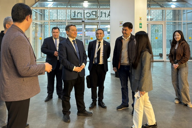OSON and BILLZ discuss expansion strategy in Central Asia at meetings with Uzbekistan delegation