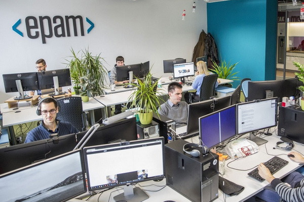 IT-company EPAM moves hundreds of employees from Russia and Belarus to Uzbekistan