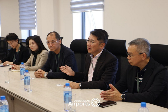 Uzbekistan Airports обсудил с Harvest Epoch создание логистического хаба